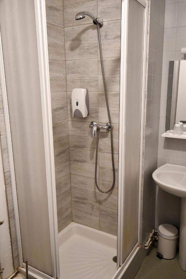 Le Pasteur Hotel Breszt Kültér fotó