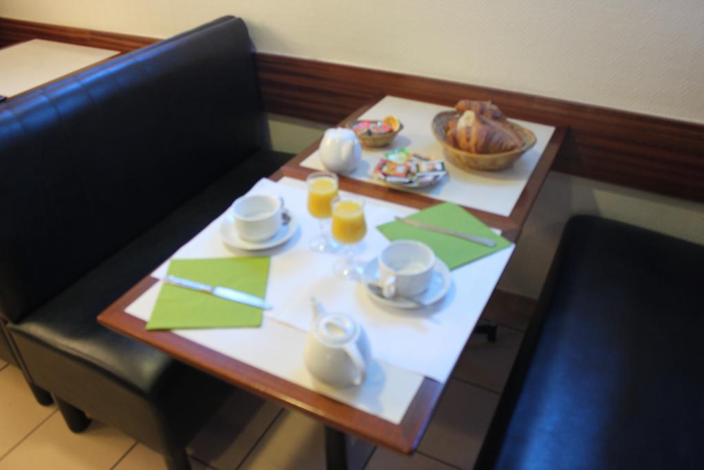 Le Pasteur Hotel Breszt Kültér fotó